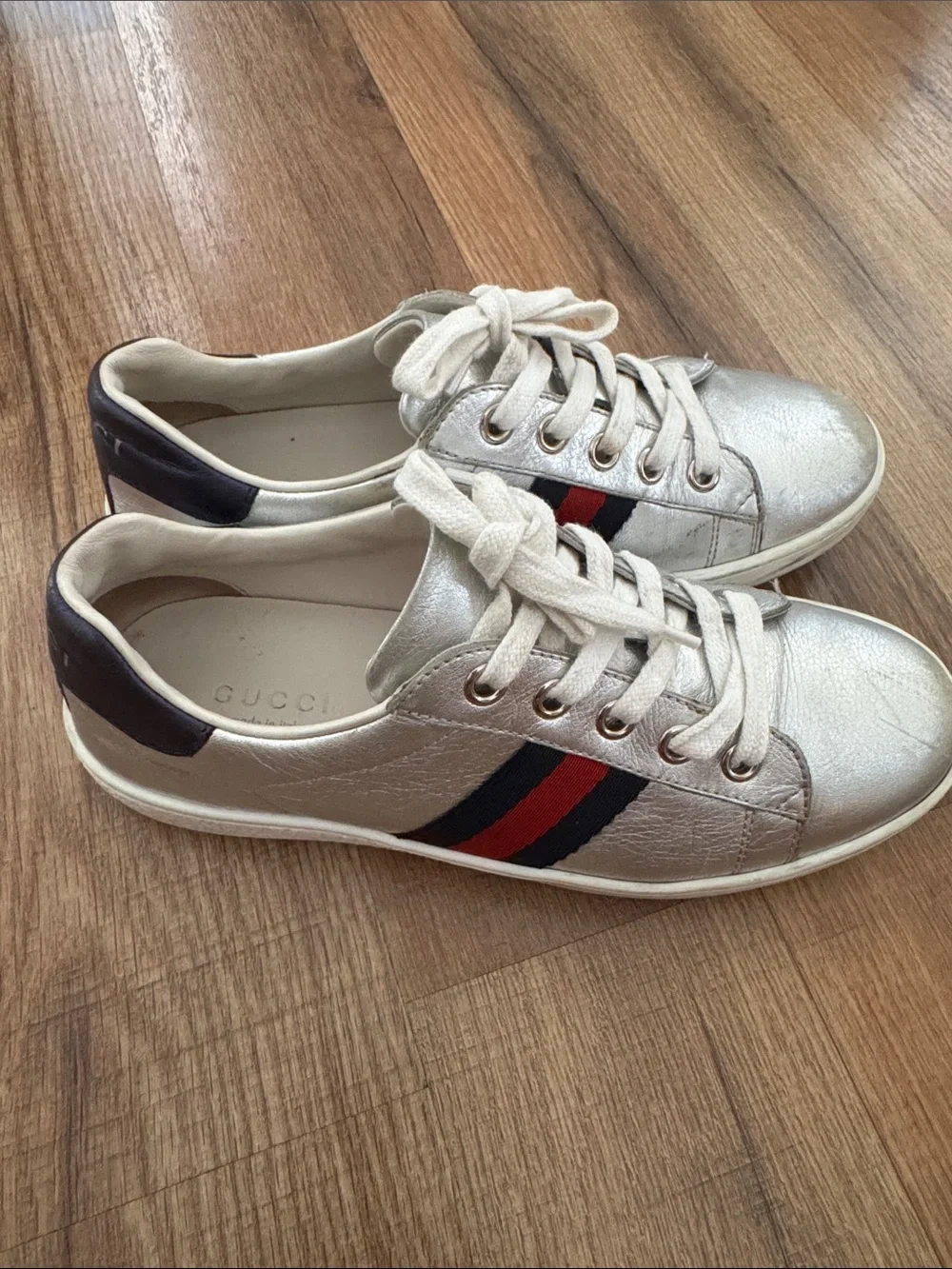 Gucci kids Ace Sneakers in metallic silver leather